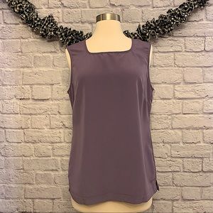 ❗️3/$20❗️Orvis Tank Top in Excellent Condition